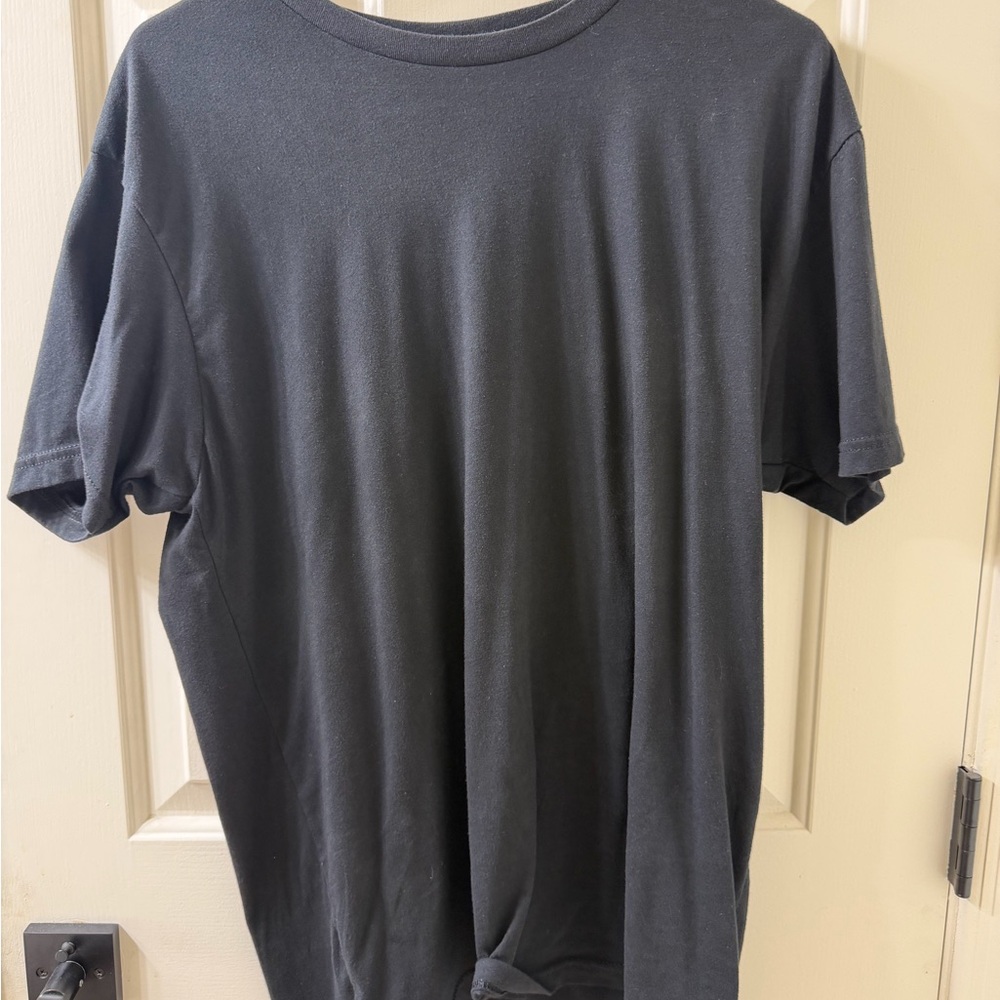 Into the Am brand Men's Classic Crew Neck Short Sleeve Tee - Black, large
